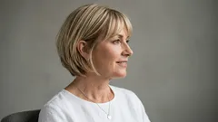 Varför håret ser perfekt ut direkt efter färgningen – och sedan verkar ”skadat” igen